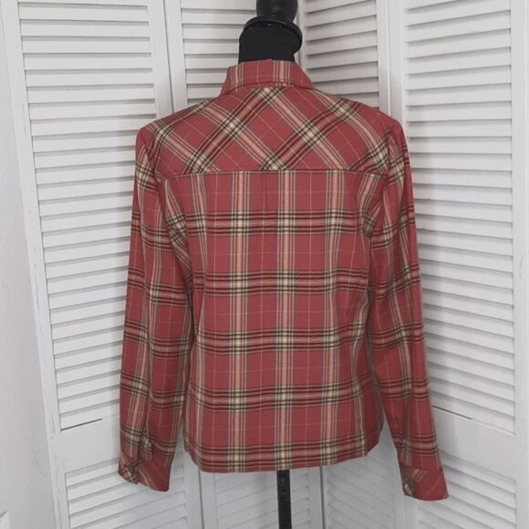 Evan Picone Ladies Pink Flannel Shirt - Picture 4 of 7